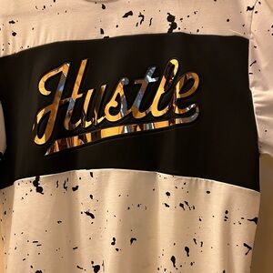 Men’s Hustle shirt